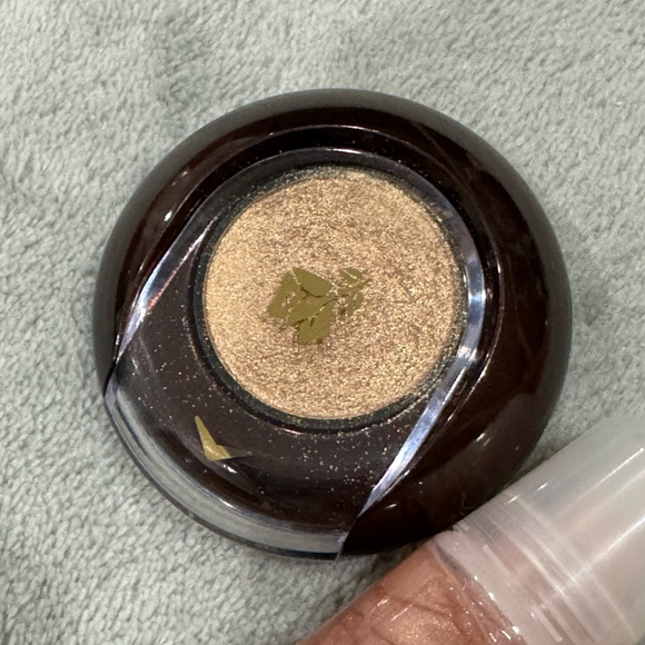 New Lancôme Makeup - Picture 3 of 4